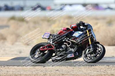 media/Dec-07-2025-CVMA (Sun) [[3e7d2de5dc]]/Race 11-Formula 2-CVMA Hooligans-American Thunder/